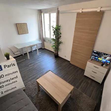 Appartement Cosy Proche Paris&disneyland - Gare à Pied *